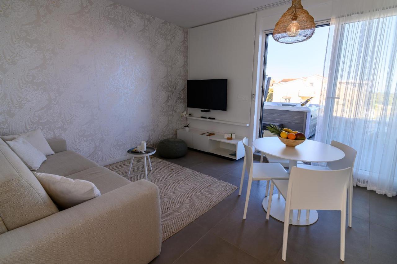 Villa Natura Luxury Apartments Mandre Exterior foto